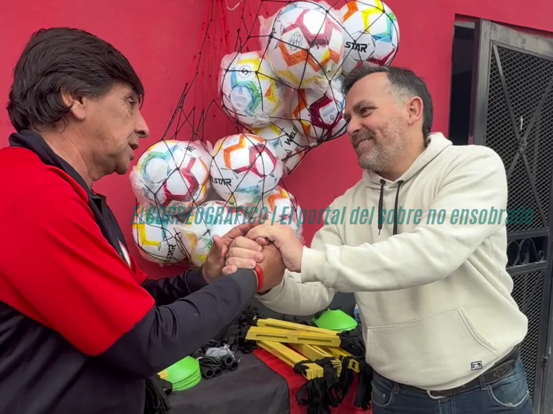 Berisso impulsa entrega de material deportivo clave para clubes barriales y busca ampliar apoyo municipal