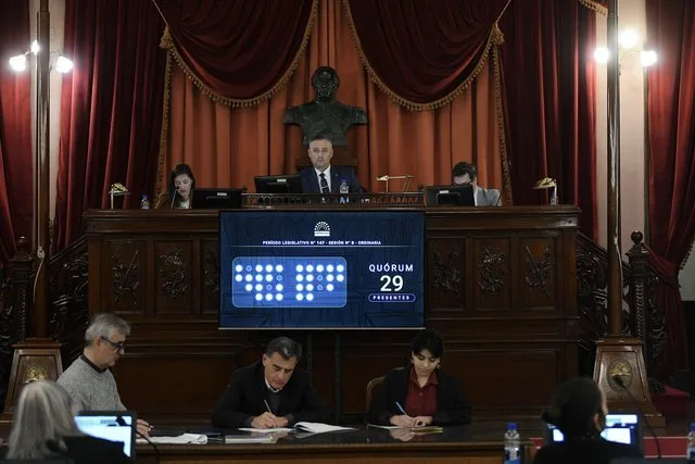 Diputados de Entre Ríos avanzan con regulación del Compre Provincial y leyes en salud y ambiente