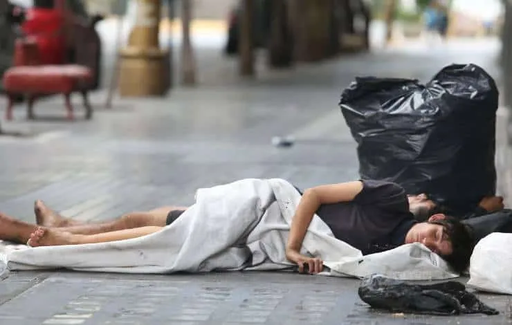 Dos realidades económicas en Argentina: estabilidad financiera y precariedad laboral creciente