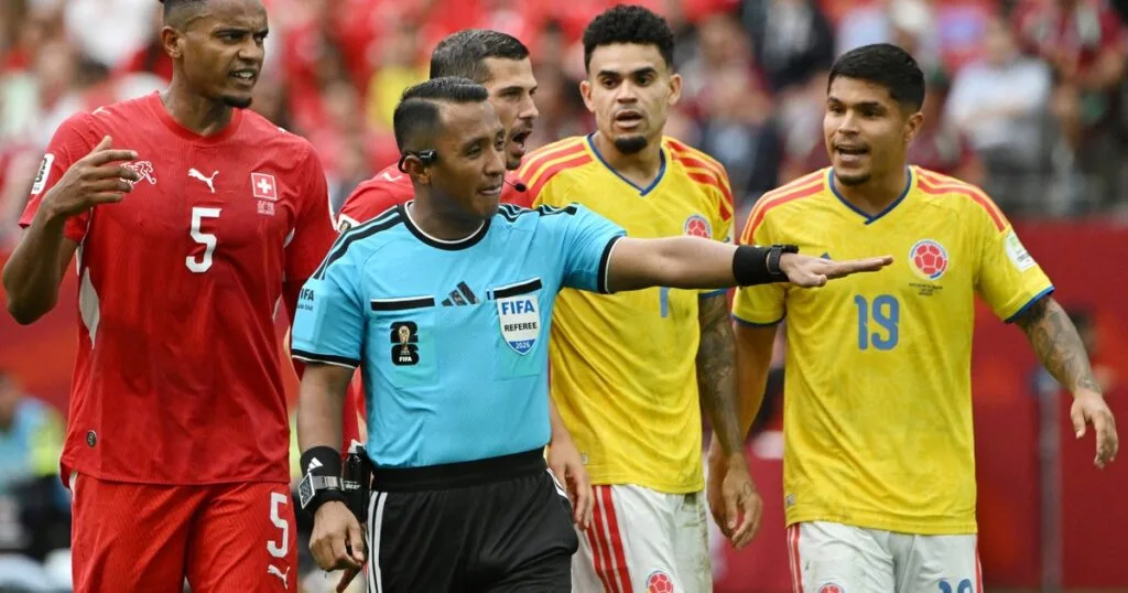 Iván Barton arbitrará la semifinal del Mundial entre Francia y España