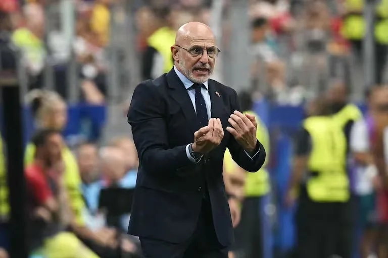 Luis de la Fuente destaca el nivel de Messi y la gestión humana de Scaloni en Argentina