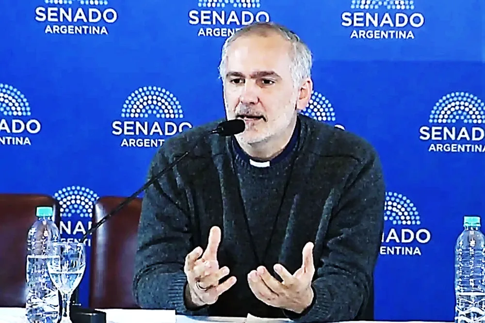 Monseñor Liébana advierte que reforma de la Ley de Tierras pone en riesgo la soberanía y el ambiente