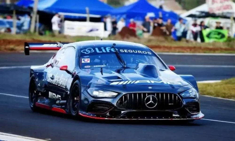 Otto Fritzler logró la primera victoria de Mercedes Benz en el Turismo Carretera