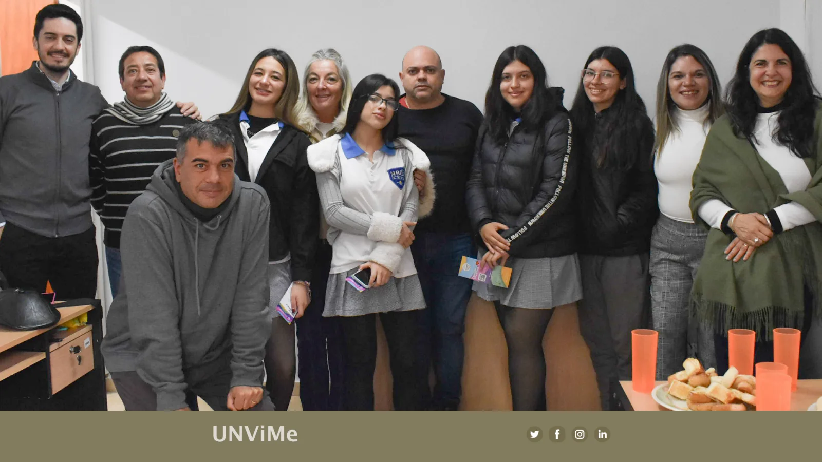 La Radio de la UNViMe recibió a estudiantes de la Escuela Técnica Nº 18