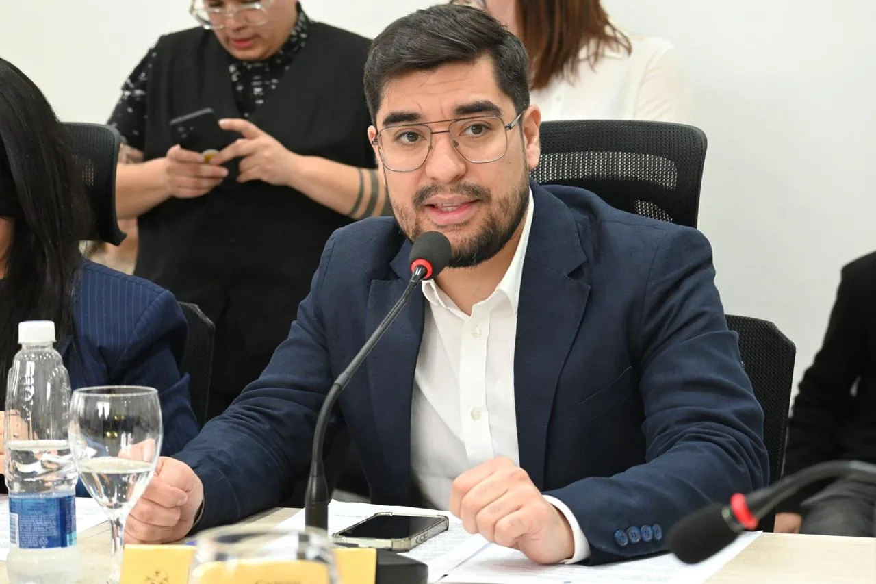 Bogado alerta sobre el atraso en coparticipación y su impacto en servicios esenciales
