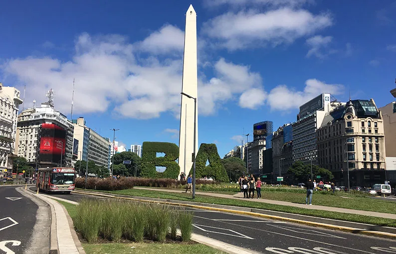 Ciudades argentinas que lideran la innovación tecnológica y sus desafíos pendientes