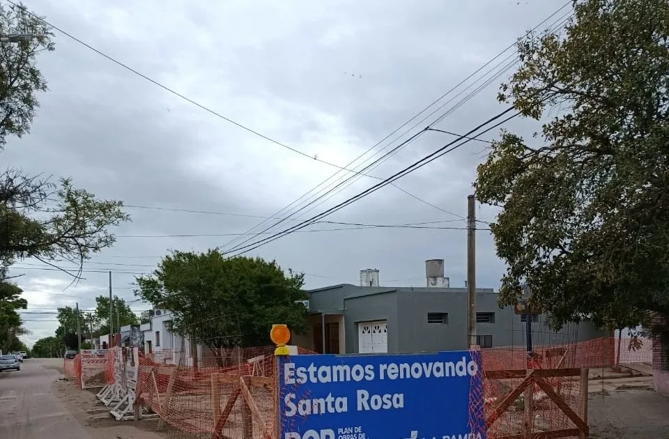 Cortes de tránsito en Santa Rosa por trabajos de saneamiento programados