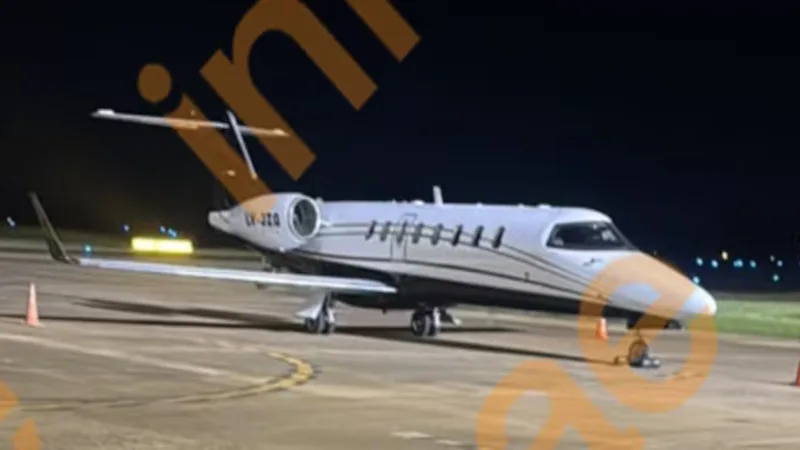 Despega de Argentina el avión donde viaja Flávio Bolsonaro rumbo a Estados Unidos