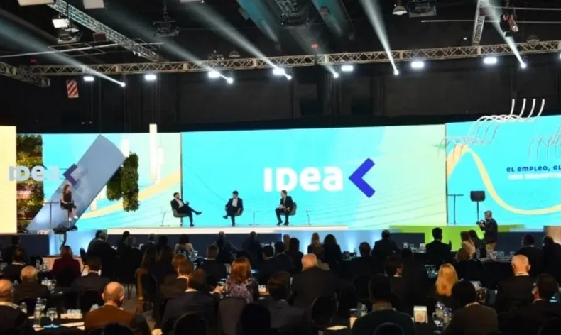 Empresarios se reúnen en Mar del Plata para debatir sobre estabilidad y empleo