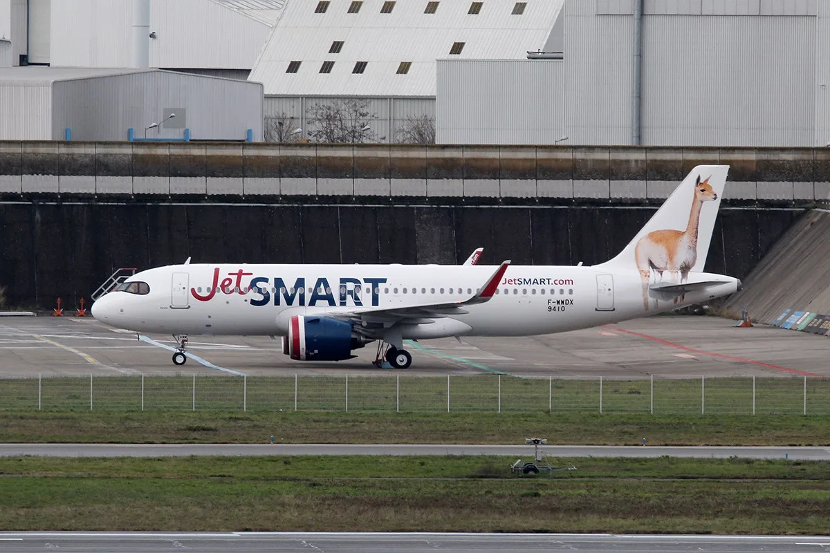 Pablo Ceriani cuestionó a Javier Milei por permitir vuelos de JetSmart Chile dentro de Argentina